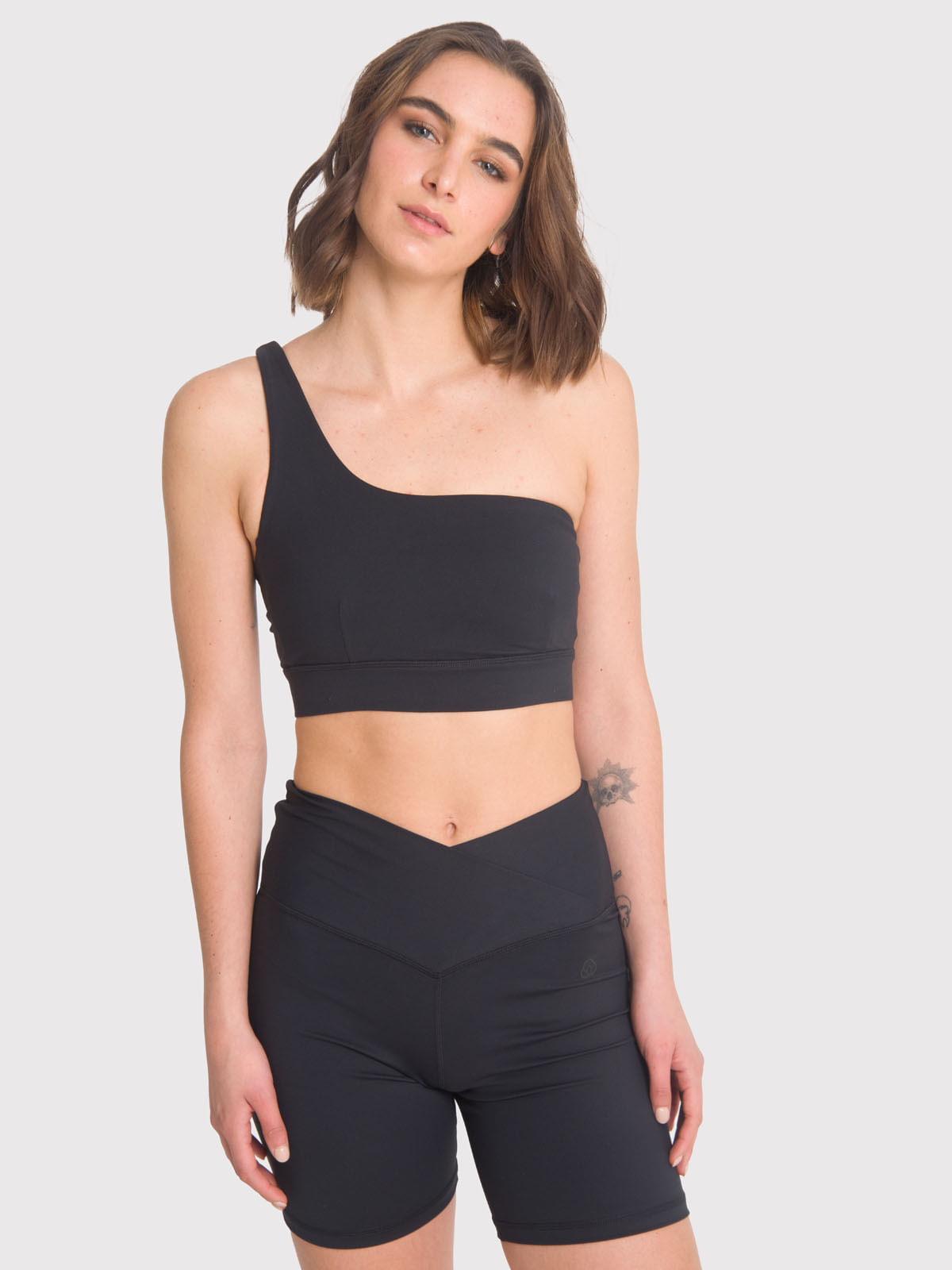 TOP  MUJER STRAPPY ONE SHOULDER