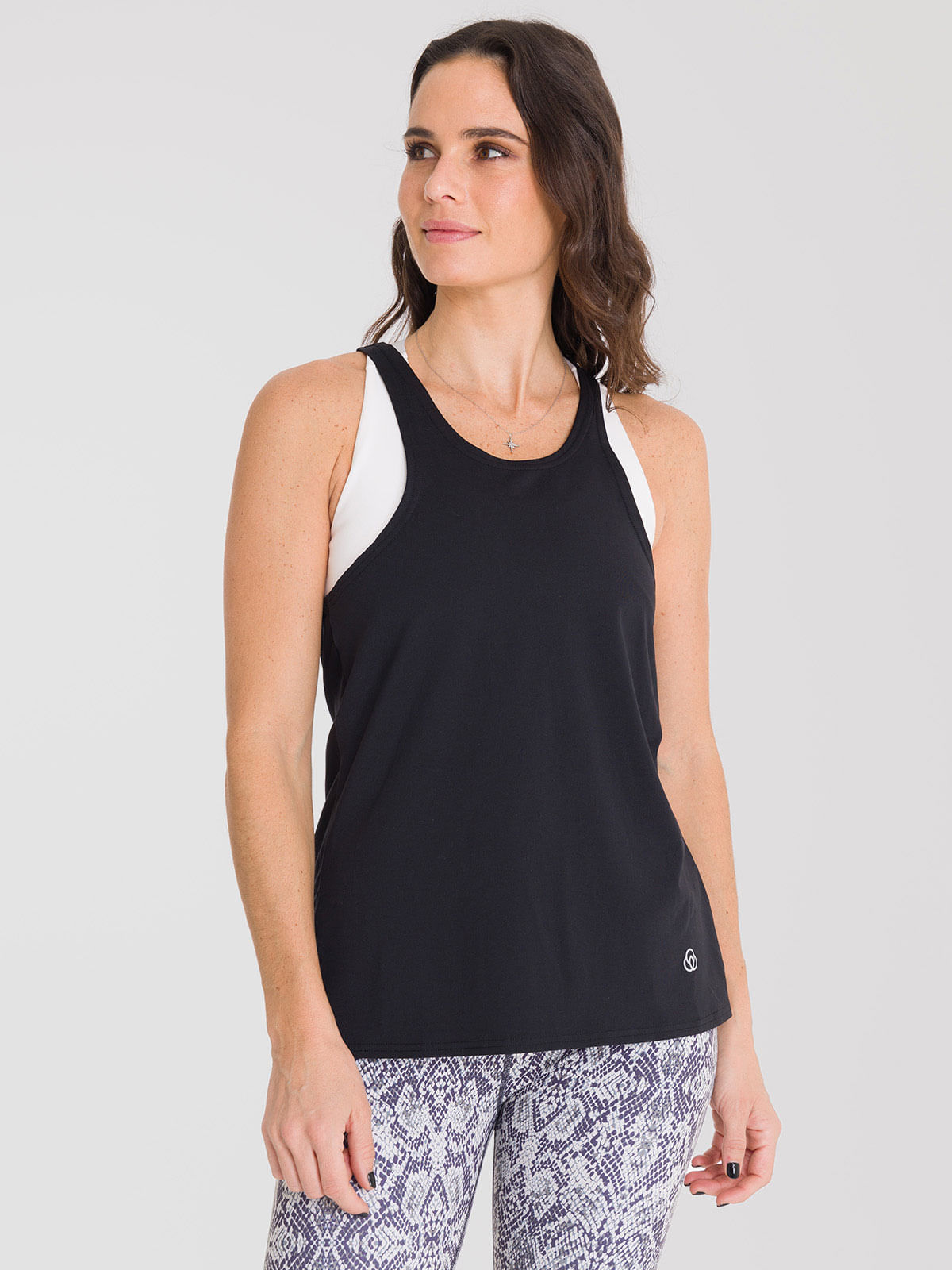 REMERA S/M MUJER TANK CLOE